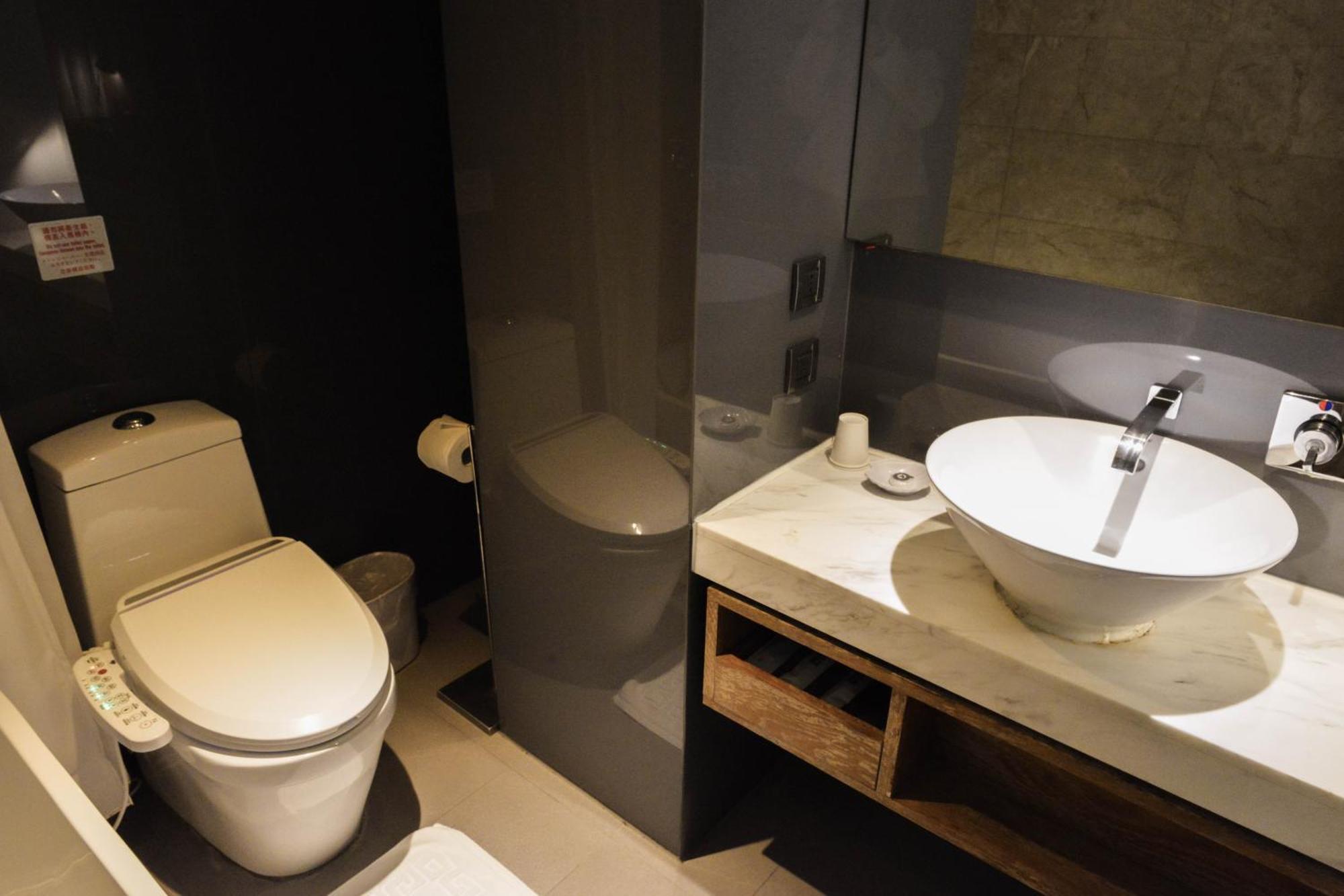 新麗旅店 Newful Hotel Taipei Exterior photo